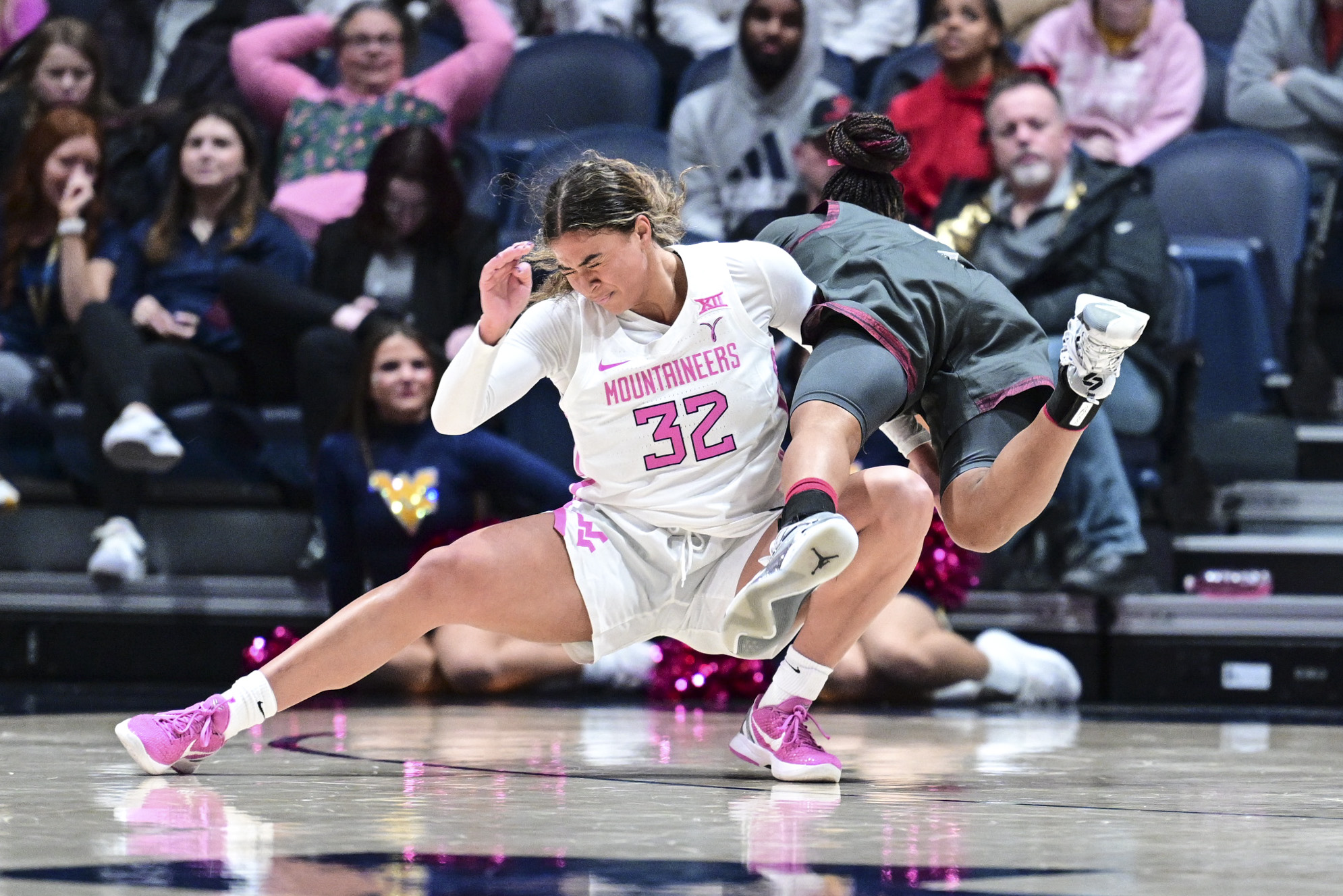 COLUMN: No longer an underdog, WVU women's hoops team has proven it belongs with the big dogs
